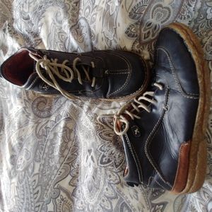 Josef Seibel ladies black leather boots size 39